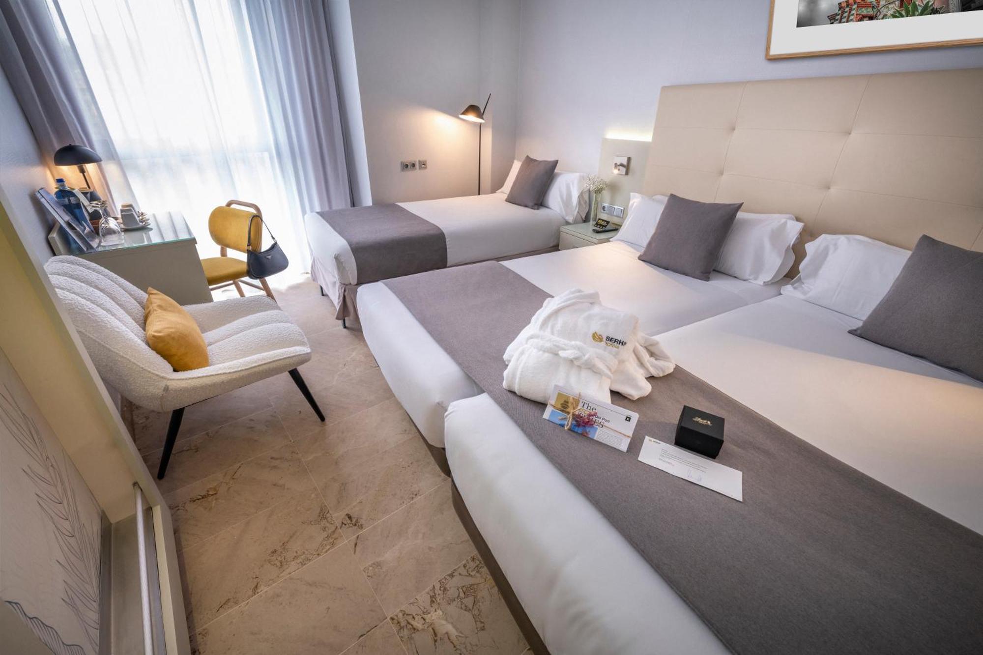 Hotel Serhs Del Port Barcelona Bilik gambar